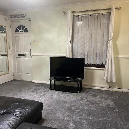 London 1 Bed Cosy House Norwood Exterior foto